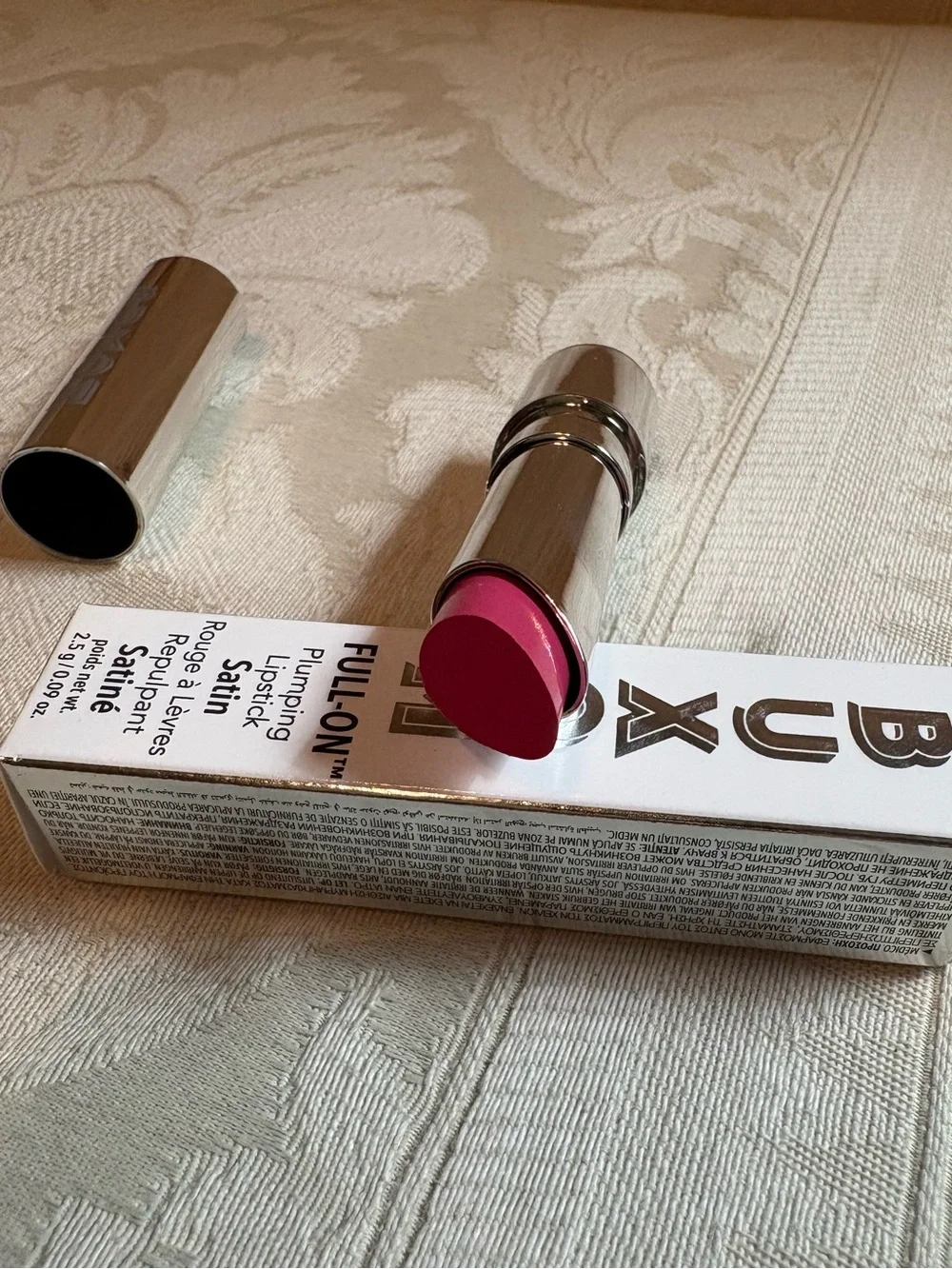 Buxom Full On Satin Plumping Lipstick in Rose Bubbles BNIB
